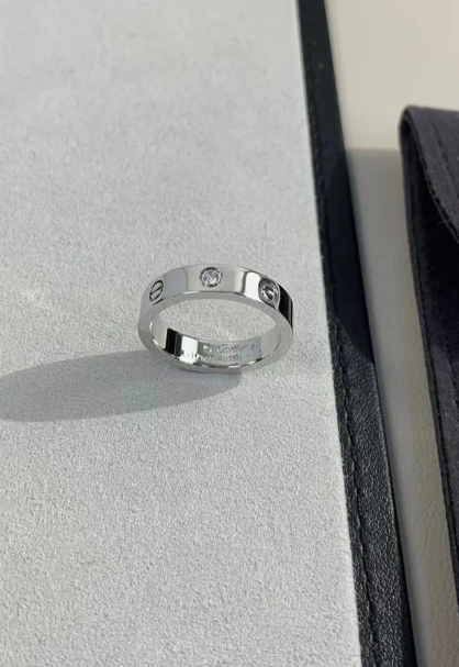 [グリマー]ラブリング 4MM 1ダイヤモンド シルバー