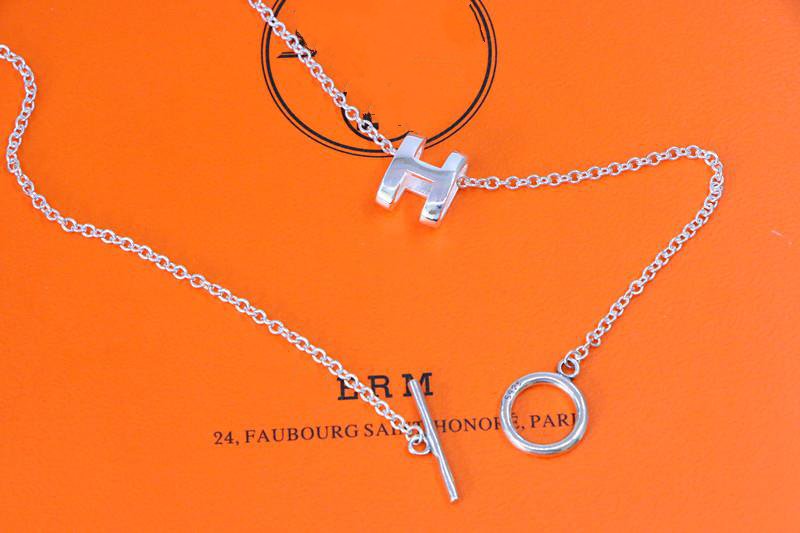 [Glimmer]HM NECKLACE H LETTERS OVAL SERIES